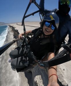 Alternative view of Vuelo Playa y Acantilados Rinconada (La portada)